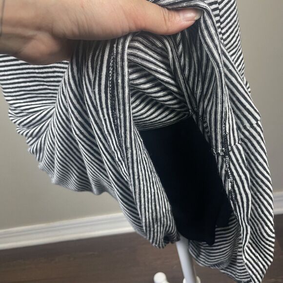 ALC Women’s Size XS Black And White Striped Linen Classic Tank Dress - Picture 3 of 10